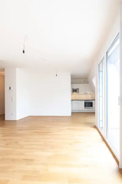 2-Zimmer DG Wohnung! West-Terrasse mit Fernblick! Erstklassige Ausstattung! ab Dezember