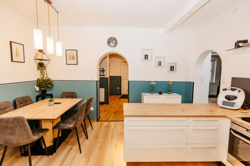 Verlieben sie sich in diese  generalsanierte Immobilie