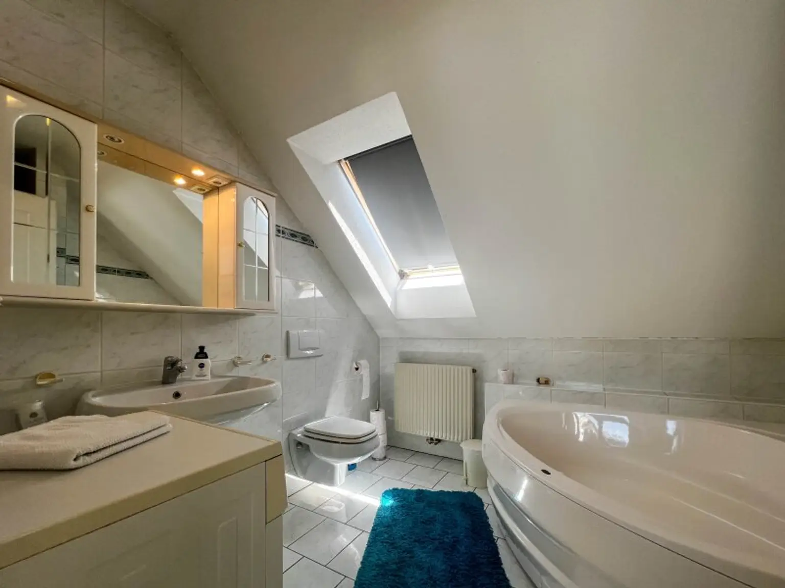 Familienidyll mit Praxisoption in Breitenfurt bei Wien: 6 Zimmer und Pool