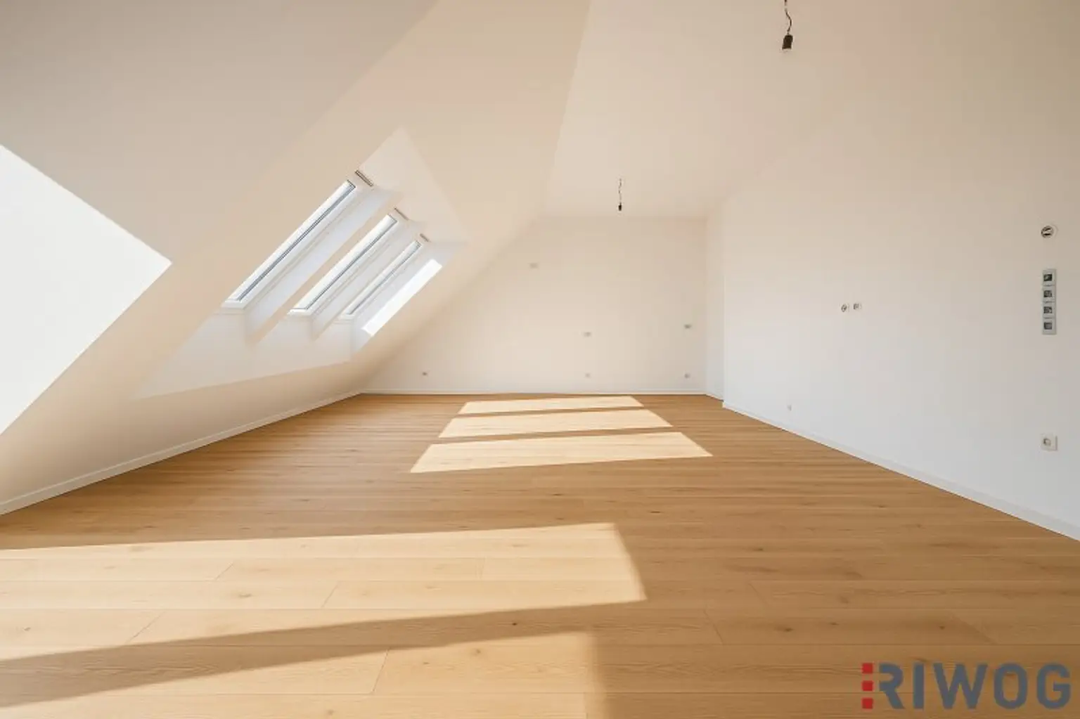 Dachterrassenwohnung | Erstbezug nach Errichtung | südseitig | Klima & Luftwärmepumpe | Tiefgaragenplatz | Fertigstellung 1Q26
