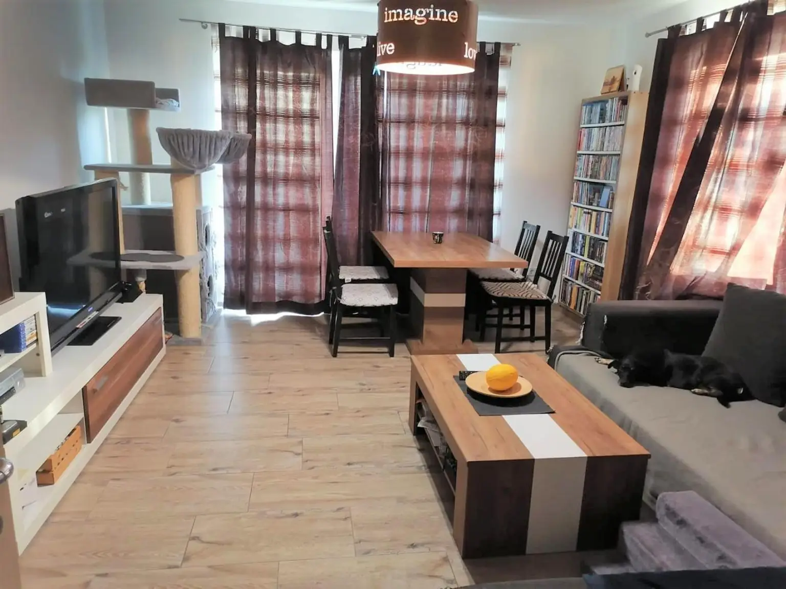 Wohnzimmer