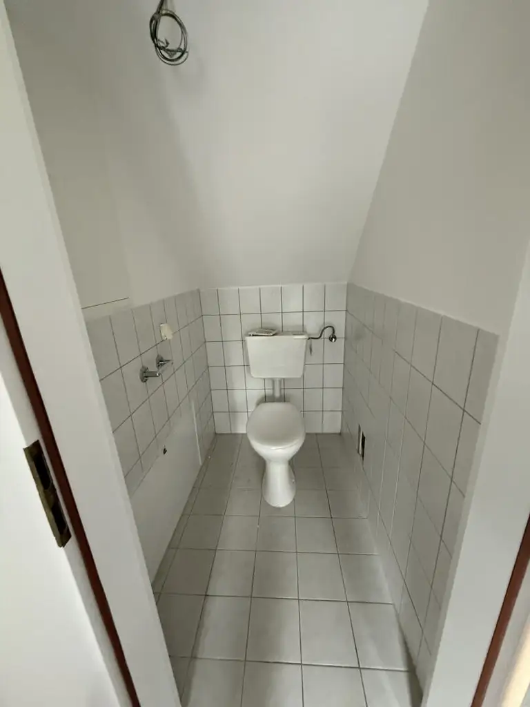 Deutschfeistritz, tolle 2-Zimmer-DG-Wohnung in ruhiger zentraler Lage zu beziehen