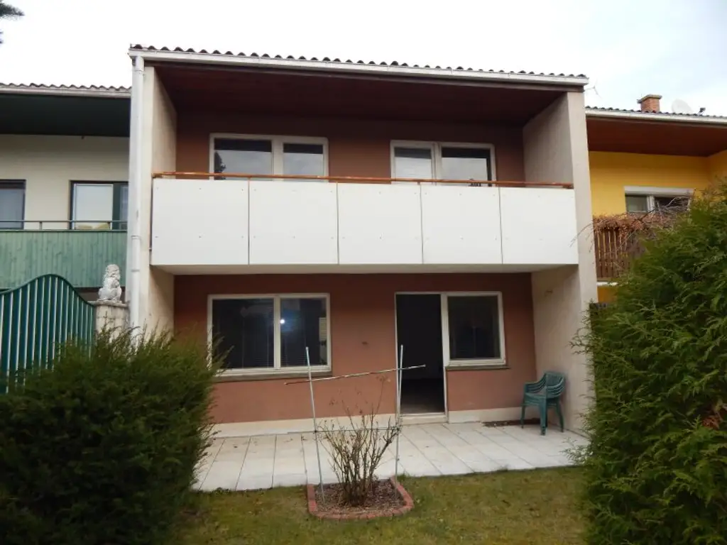 "Gelegenheit" Reihenhaus mit Garten zum Selbersanieren