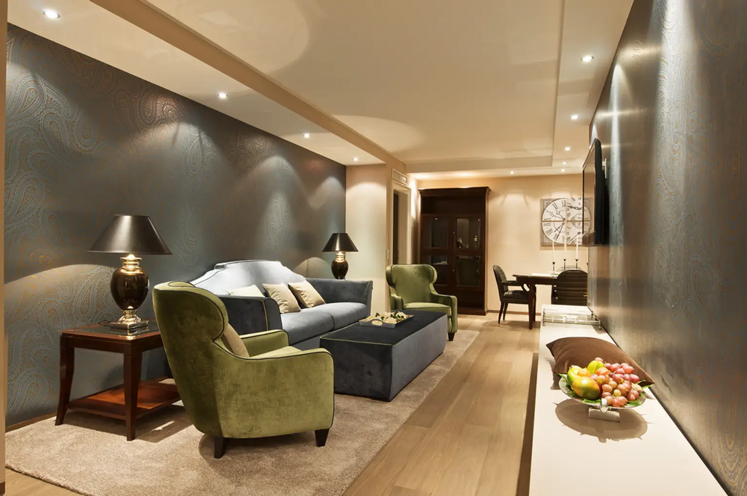 TOP-CITY-LAGE NÄHE PALAIS COBURG | LUXURIÖSE 7-ZIMMER WOHNUNG | EXKLUSIVE AUSSTATTUNG