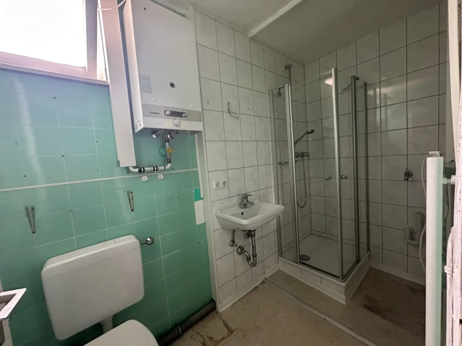 Duschbad 2.OG