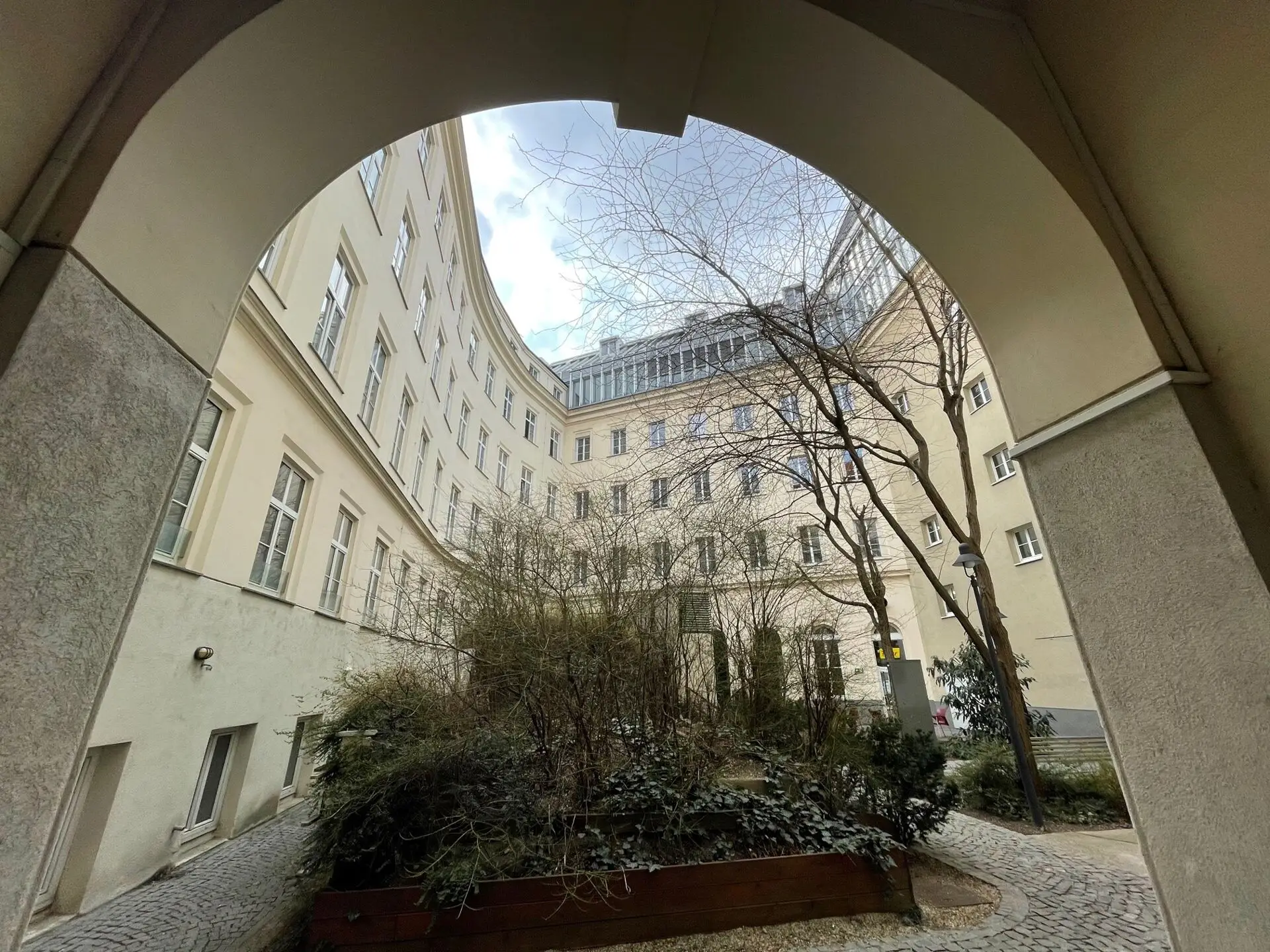 1030 Wien, Landstraßer Hauptstraße Galleria Hofansicht