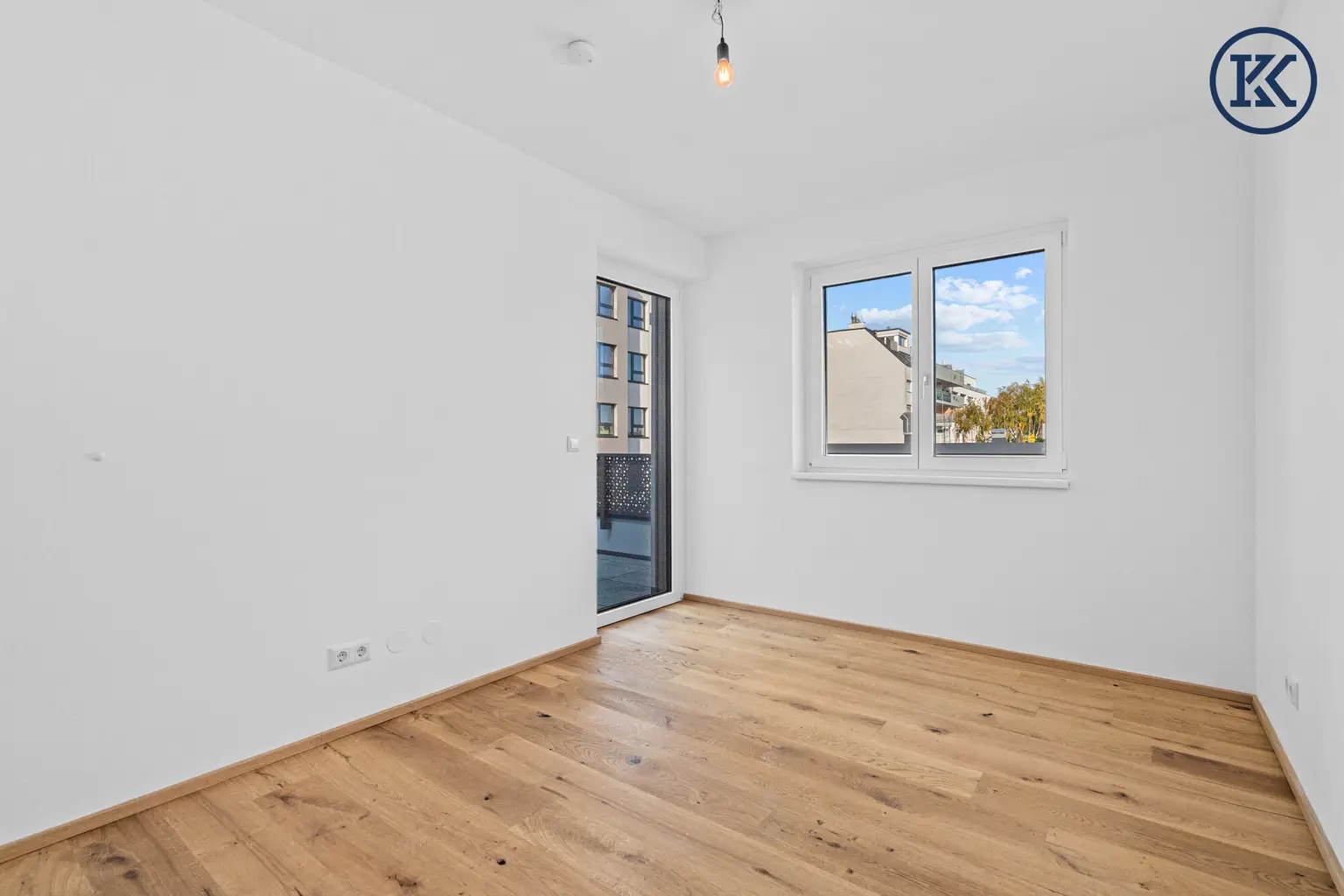 Alte Donau Investmentchance: Traum-Dachwohnung mit seltener Airbnb-Genehmigung!