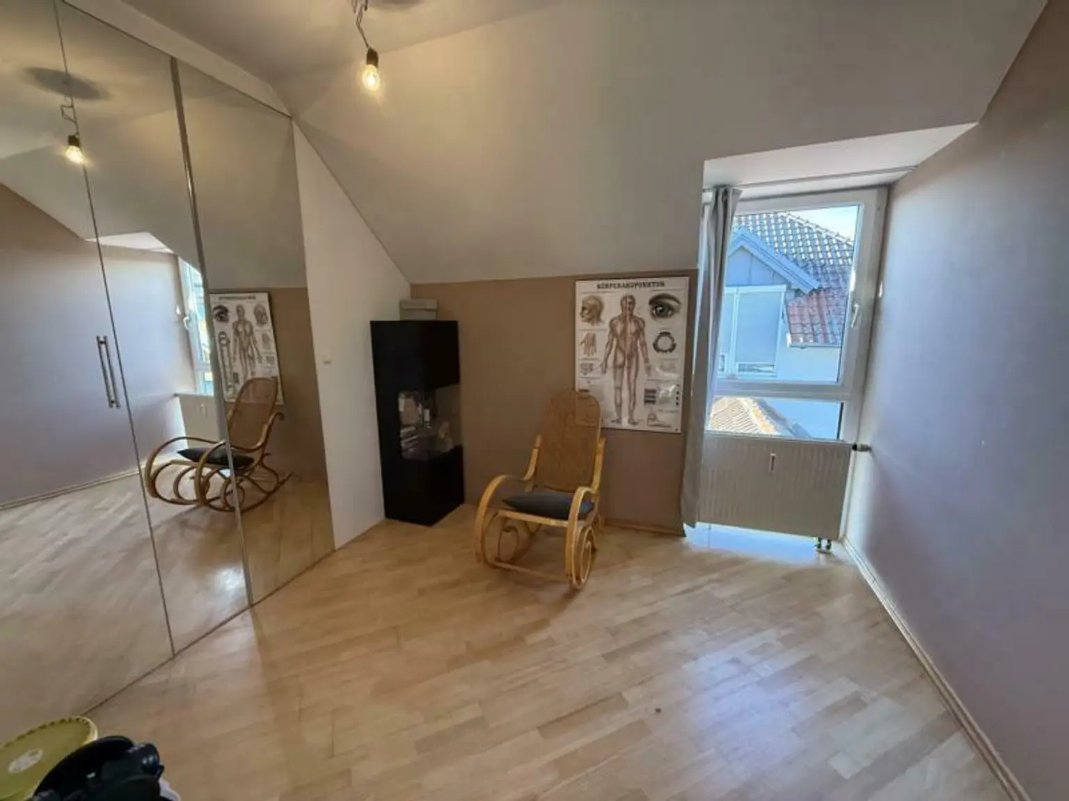 (Kinder-) Zimmer mit Schrankraum