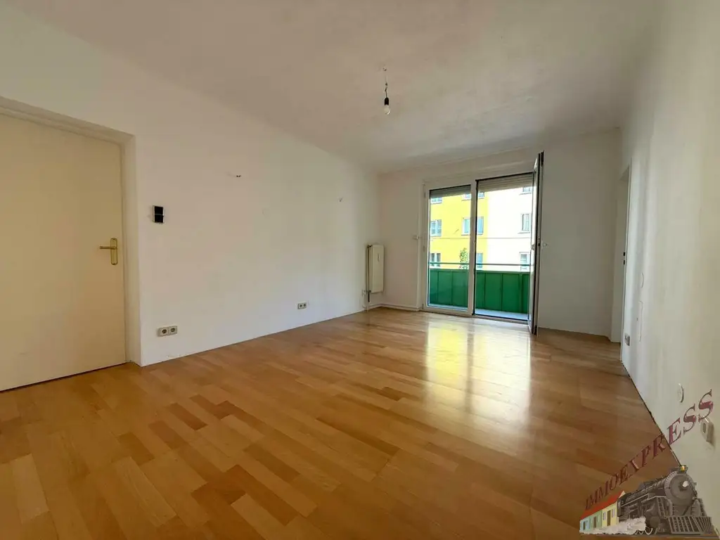 Gut gelegene Eigentumswohnung mit Loggia, in der Inzersdorf Stadt, 10. Bezirk!