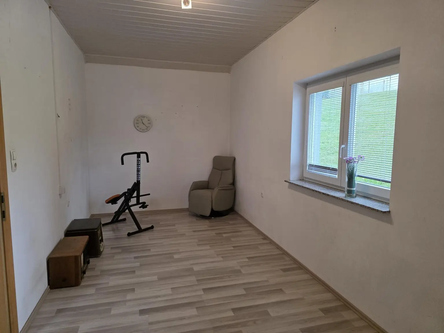 Herrliche Aussichtslage - viel Grund!