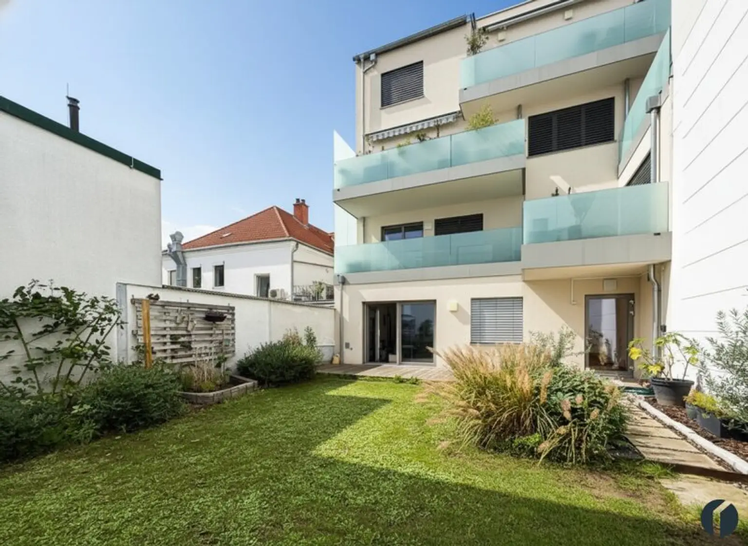 Klimatisierte 2-Zimmer-Wohnung mit Terrasse und Gemeinschaftsgarten im Herzen von Tulln