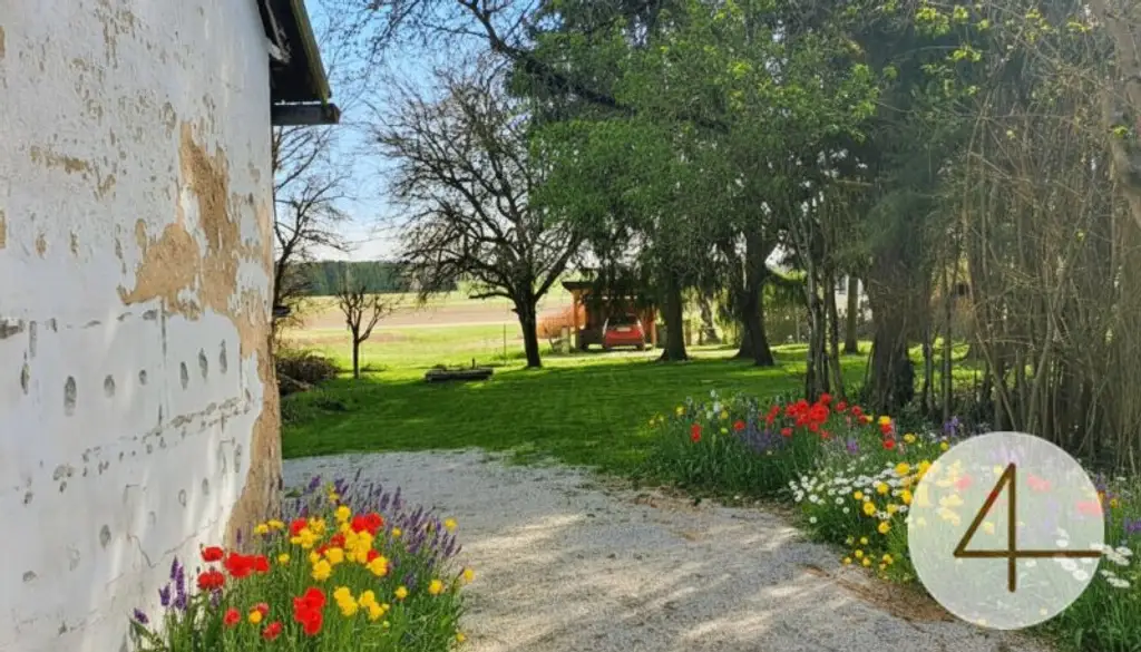 Kleines Haus im Waldviertel wartet auf individuelle Fertigstellung!
