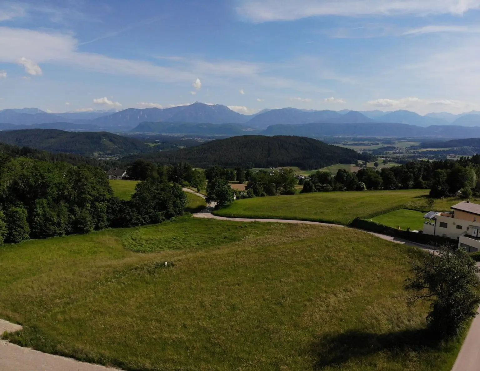 Fünf traumhafte, vollaufgeschlossene Grundstücke mit einem umwerfenden Panoramablick in Latschach am Magdalensberg