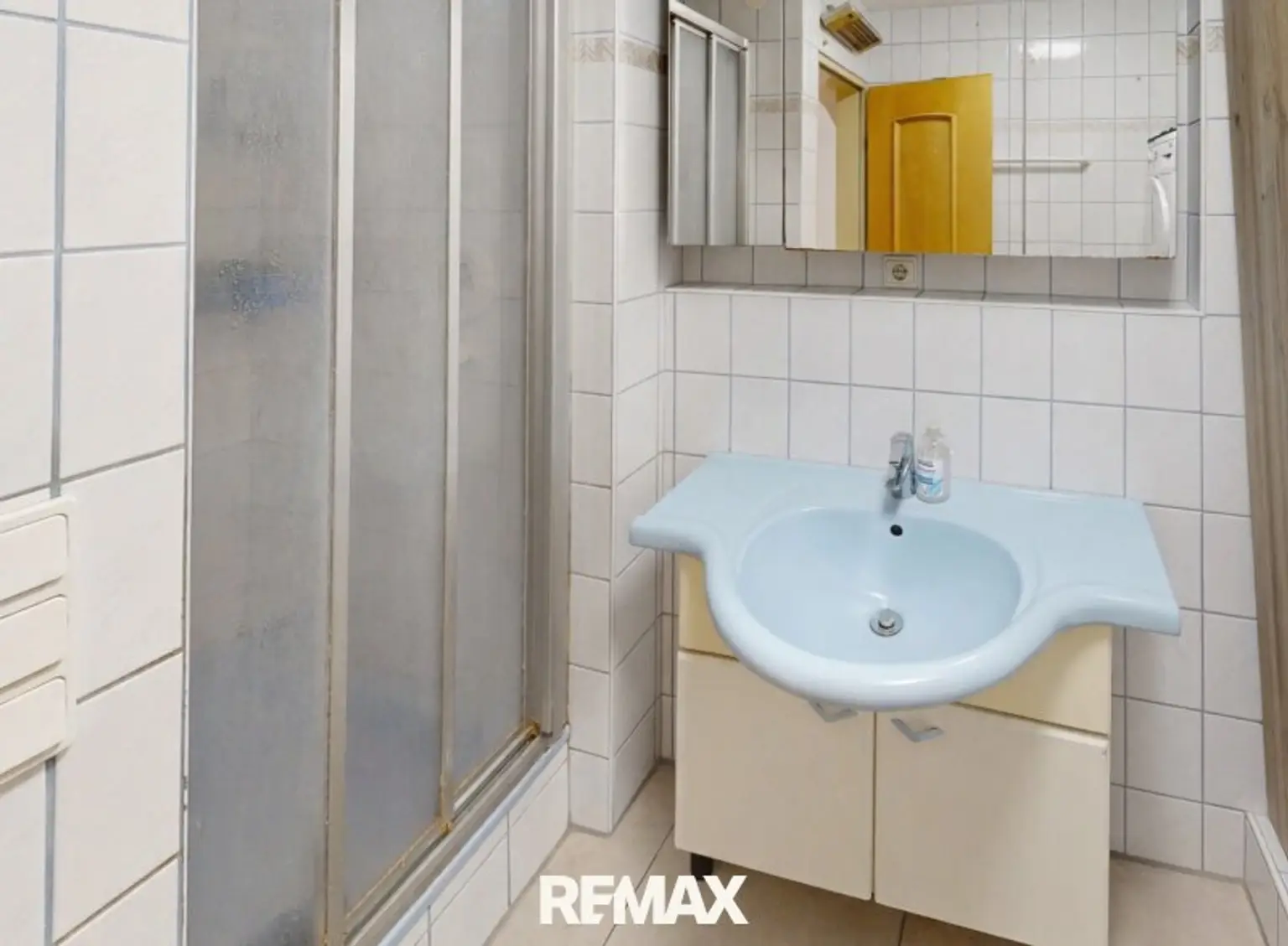 Imst - Wohnung - Badezimmer