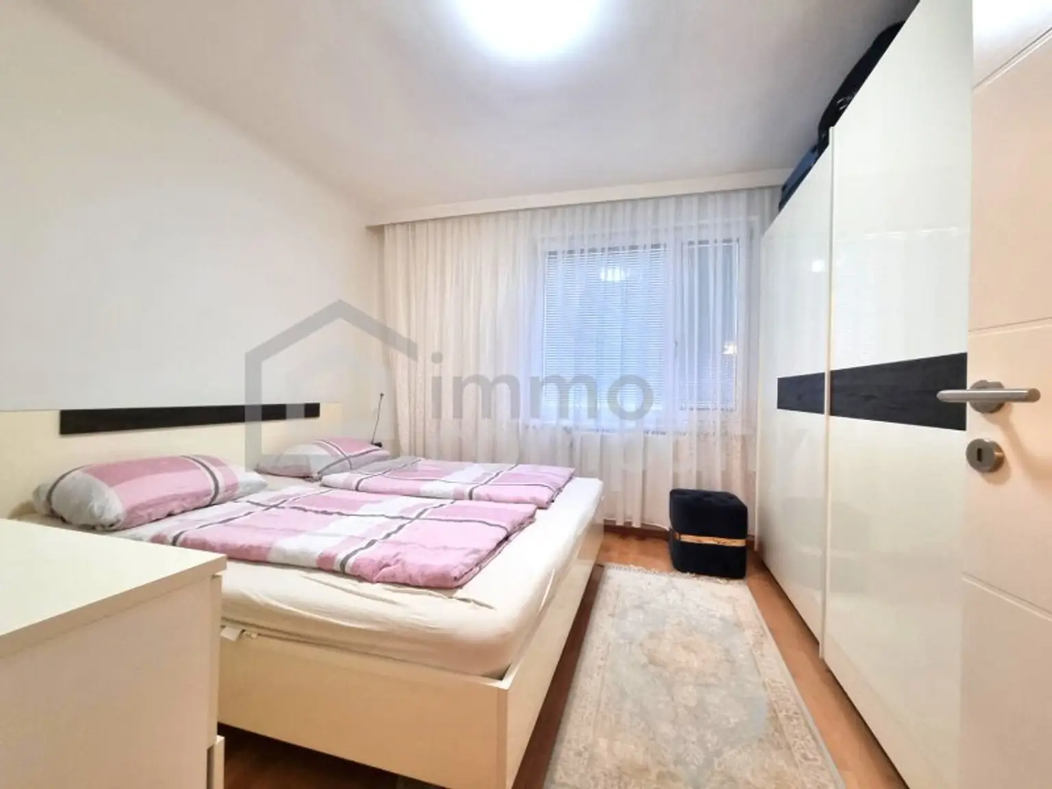 PERFEKTE AUFTEILUNG, TOP-INFRASTRUKTUR und LOGGIA mit GRÜNBLICK  – Ihre 3-Zimmerwohnung mit bester INFRASTRUKTUR