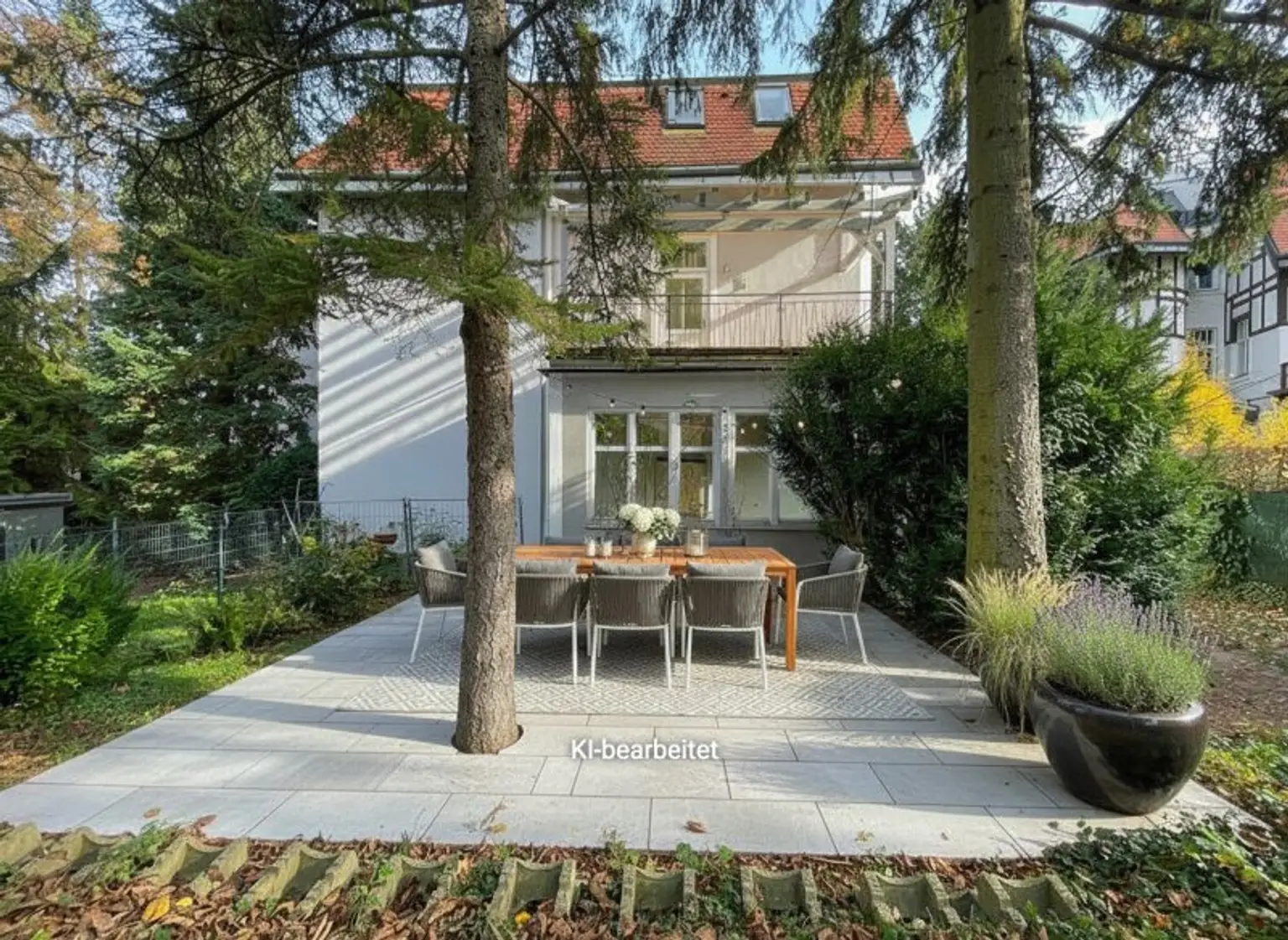 NÄHE LAINZER TIERGARTEN: Charmante 3-Zimmer-Gartenwohnung mit 218m² privater Grünfläche