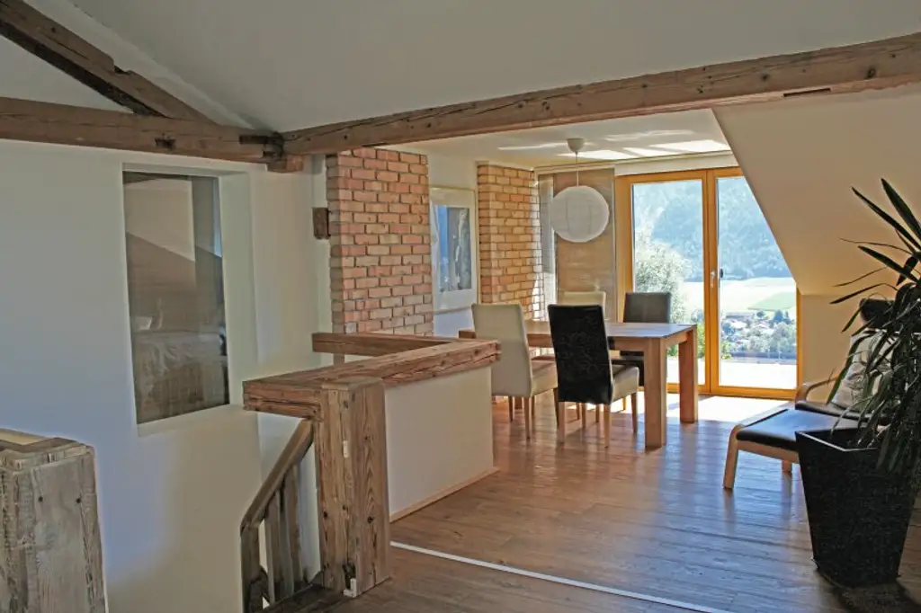 Modernes Penthouse mit Garten und Blick über das Inntal!