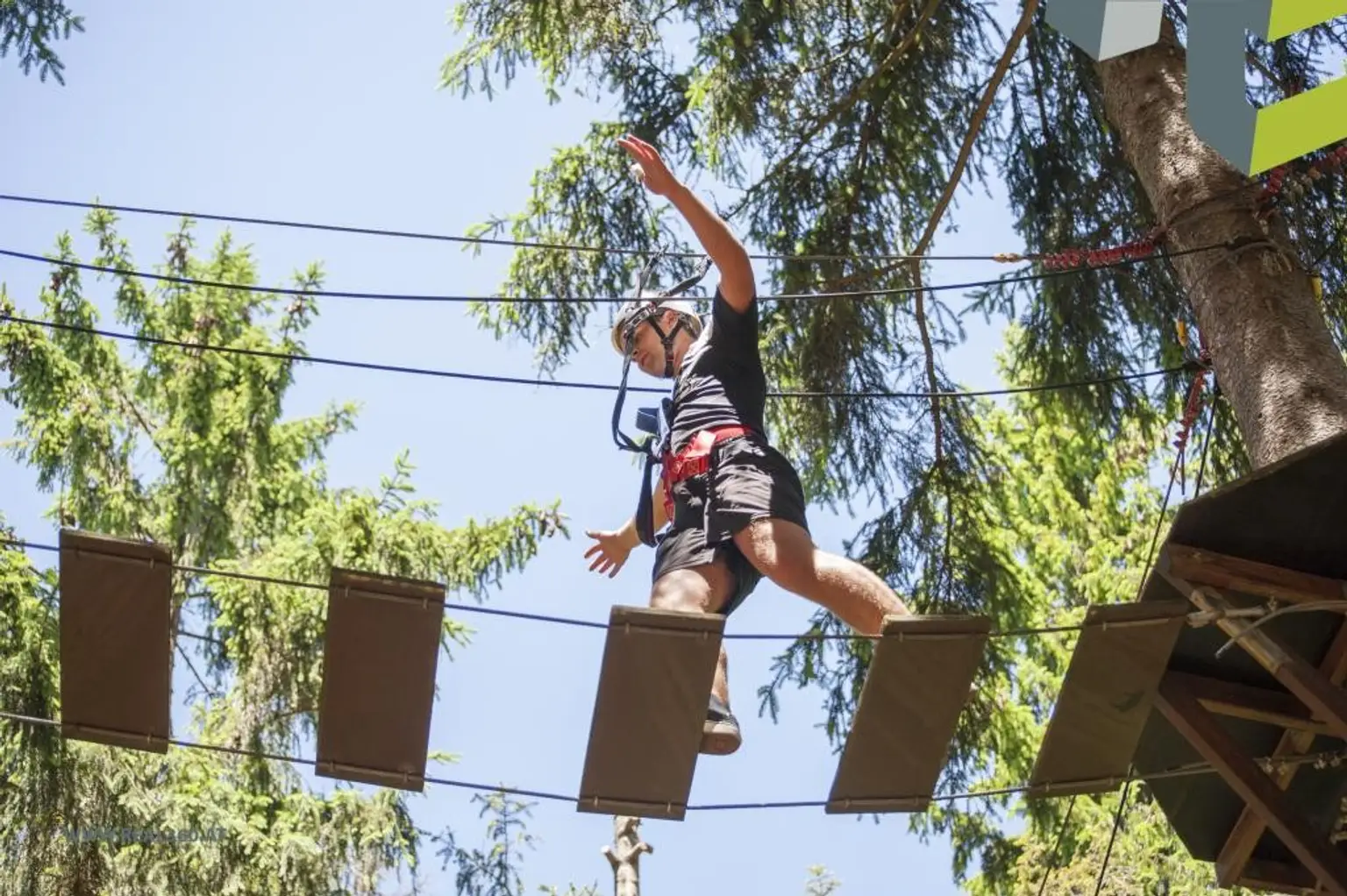 Hochseilklettergarten ca. 2,2 km entfernt