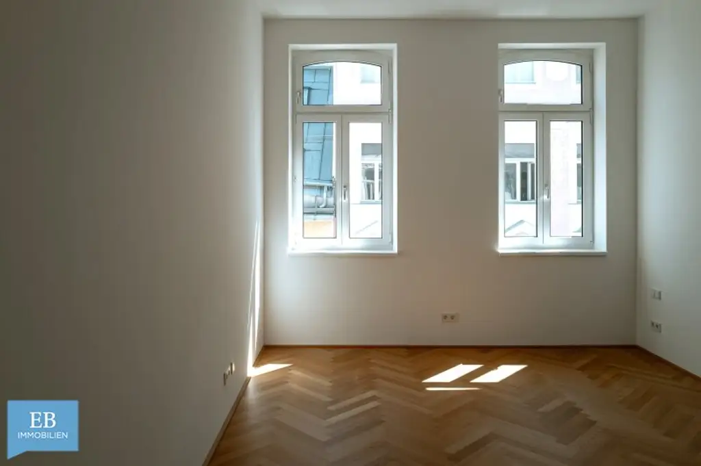 Charmante sonnige Garconniere in einem edlen Gründerzeithaus!