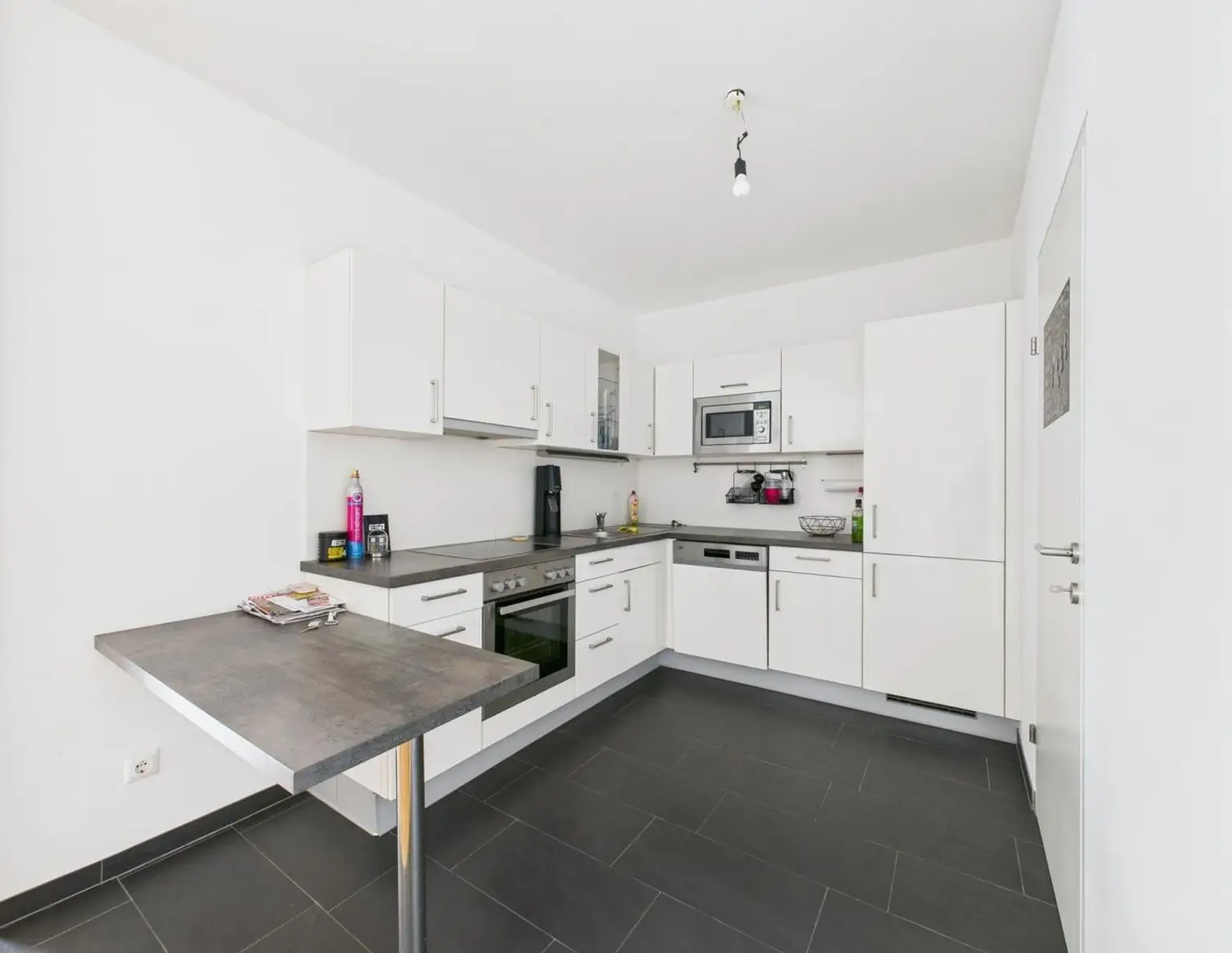 LINZ (FROSCHBERG): TOP-MIETWOHNUNG (4 Zimmer) ca. 98,57 m² WFL. - XL Terrasse/Loggia ca. 33,41m²