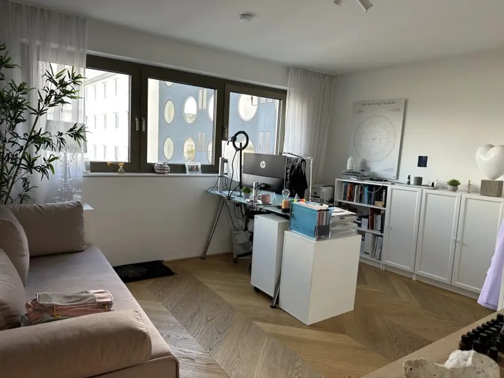 Luxuriöse Dachterrassenwohnung im Botschaftsviertel