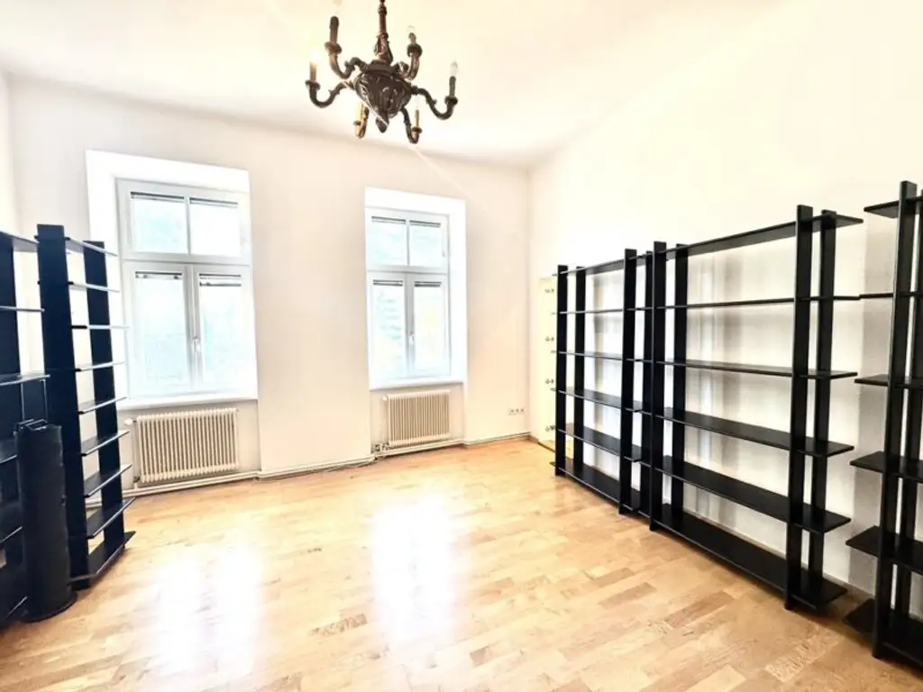 Beletage in Waldrandlage, große Terrasse, Gartennutzung, Carport, energieeffizient, Grünblick