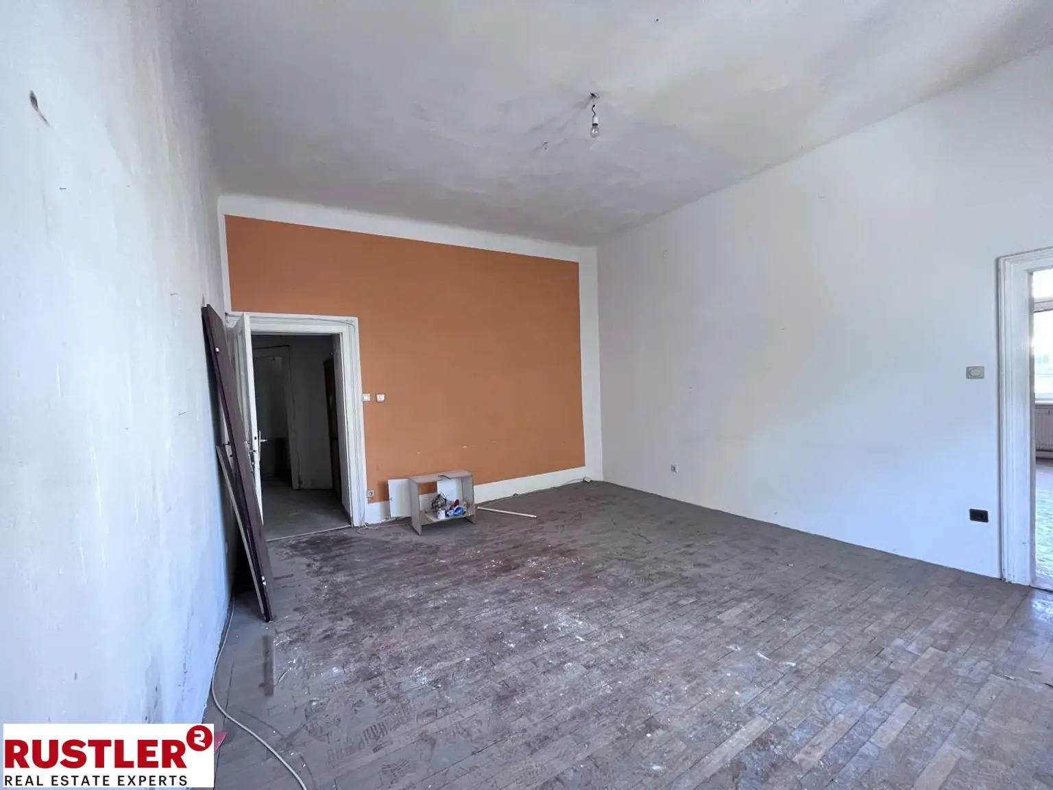 Charmante 2-Zimmer-Wohnung mit viel Potenzial!