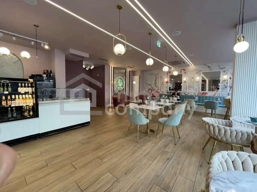 Neuwertiges Café in 1050 Wien: 150m², Top-Ausstattung