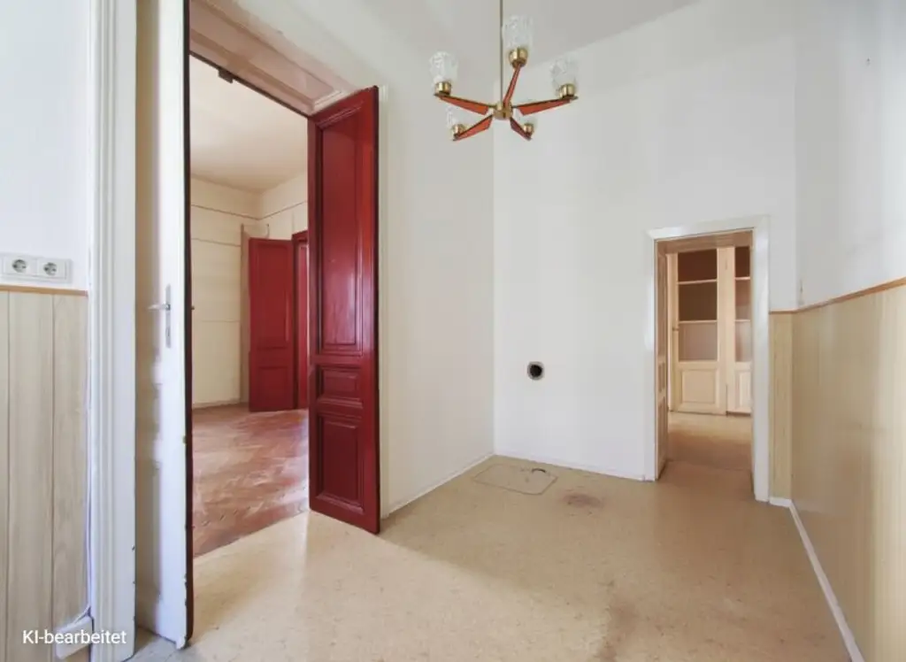 ALTBAU IN ZENTRALER LAGE - 3 zentral begehbare Zimmer durch Umbau möglich!