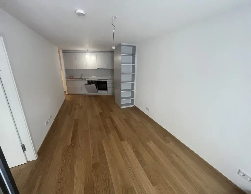Erstbezug: Moderne 2 Zimmer Wohnung mit Balkon zu mieten in 1120 Wien