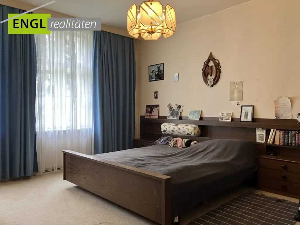 Moderne Jahrhundertwendevilla – Eleganz trifft Wohnkomfort!