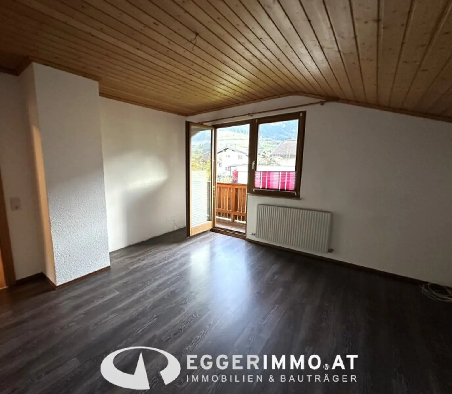 5722 Niedernsill: the OPPORTUNITY!! cozy, very well-maintained detached house with garden and garage, 3 bedrooms, terrace