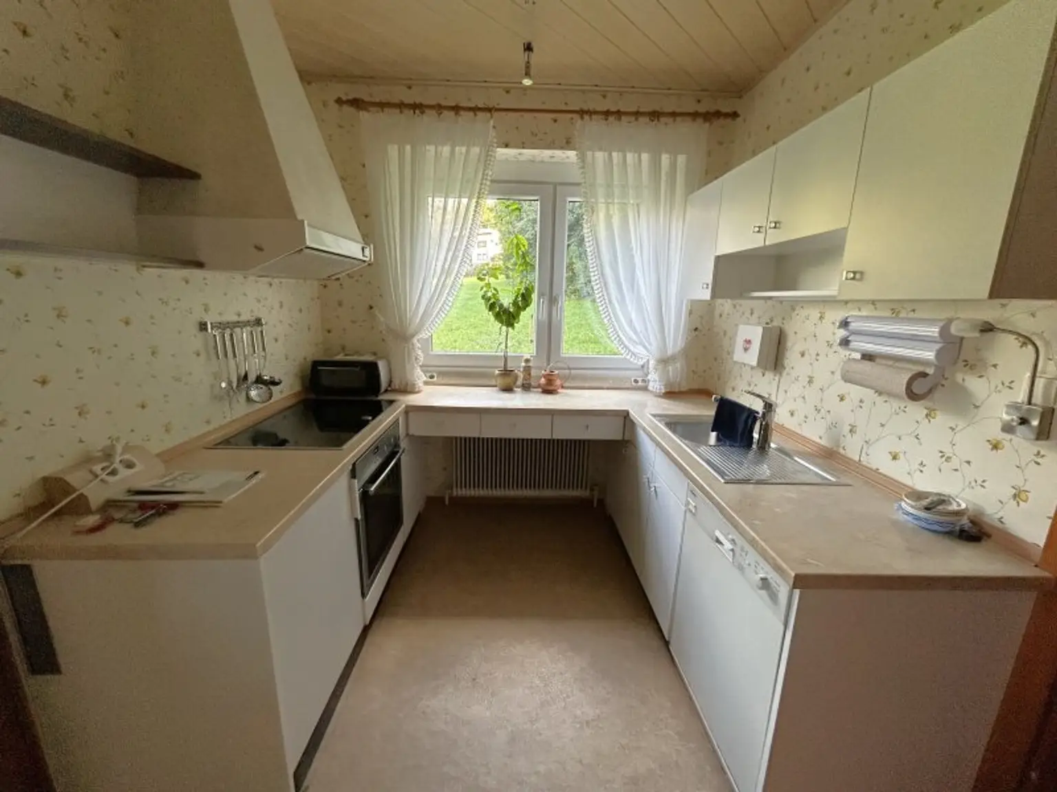 Sehr gepflegtes Haus | großer Grund | viel Potential | Feldkirchen/Donau