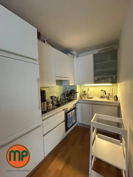 Elegante 2-Zimmer-Wohnung mit Balkon – Premiumlage unweit Uni & AKH