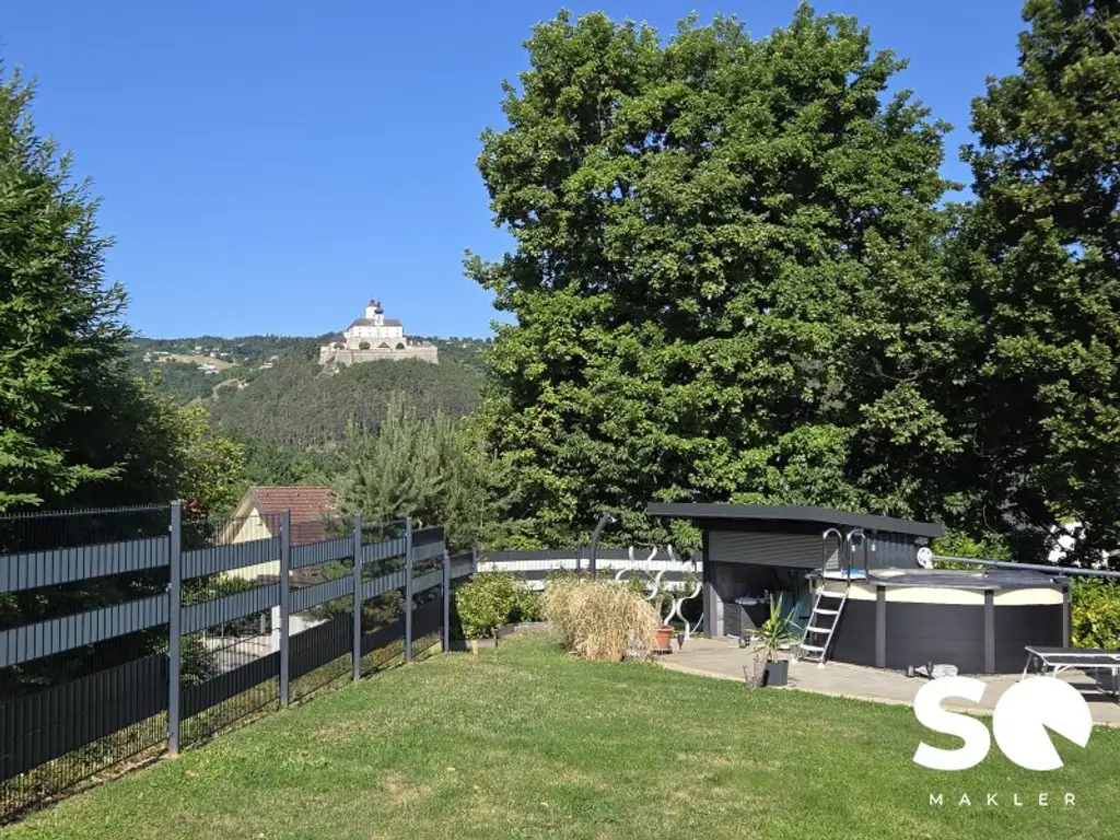 #SQ - FORCHTENSTEIN: 2 WOHNHÄUSER MIT BURGBLICK IN TRAUMHAFTER LAGE