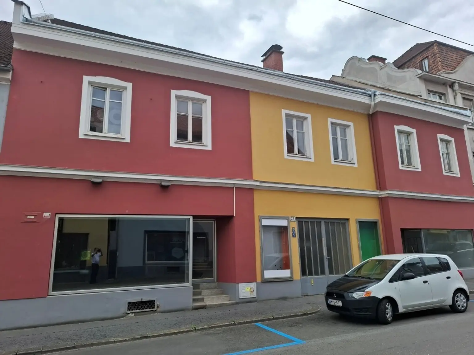 Zentrale, renovierungsbedürftige Kleinwohnung im 1. Obergeschoß eines Wohn-Geschäftshauses in Bruck/Mur zu kaufen !