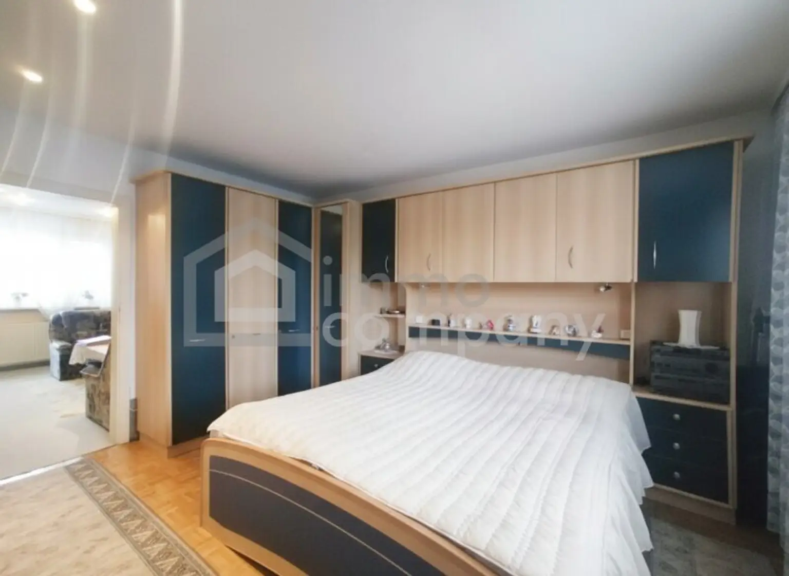 großes Schlafzimmmer Obergeschoss