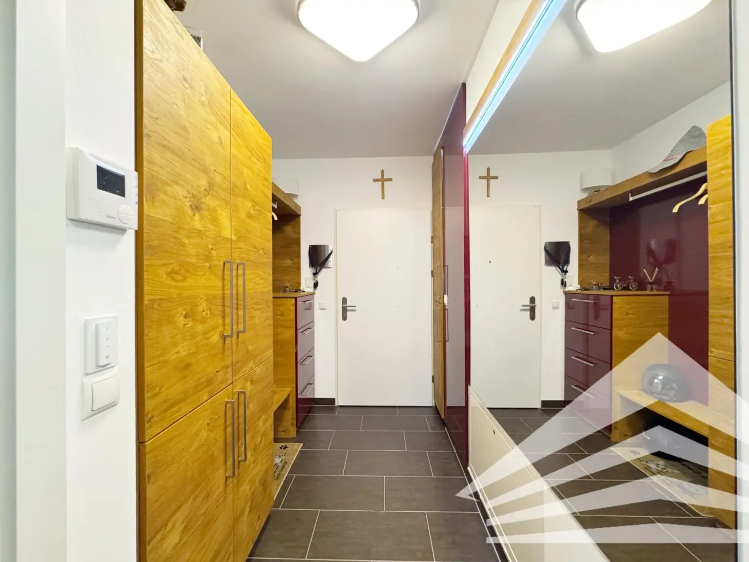 Exklusive 3 Zimmerwohnung mit traumhaftem Privatgarten im Zentrum von Pasching