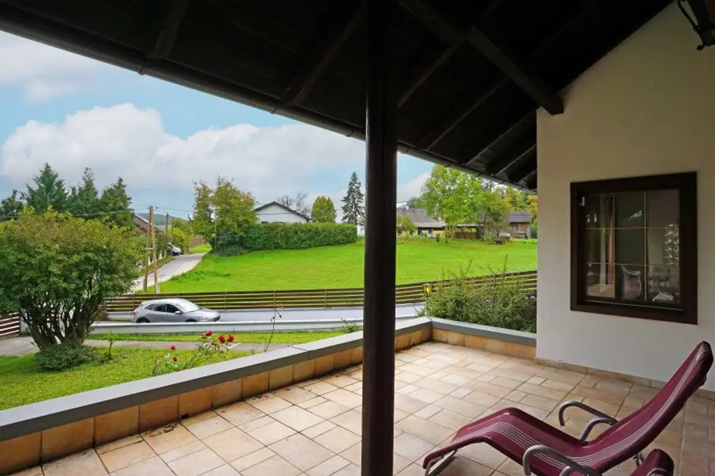 Premiumlage im Wienerwald! Idyllisch gelegenes Landhaus mit Wellnessbereich und Panoramablick