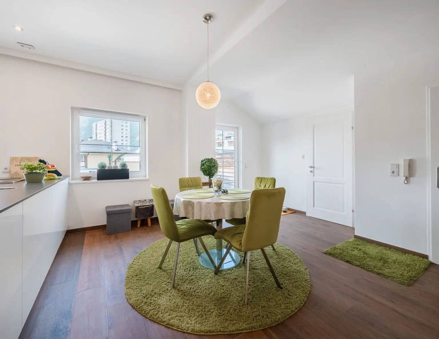 Elegante 4-Zimmer-Wohnung mit Dachterrasse in Kufstein