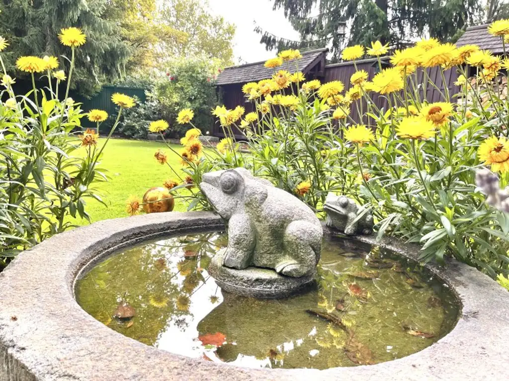 Charmantes Eckreihenhaus am Froschberg – mit Traumgarten, Doppelgarage & Salettl (im Alleineigentum!)