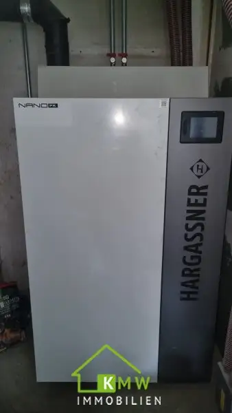 NEU AM MARKT: Wohnhaus am Waldrand