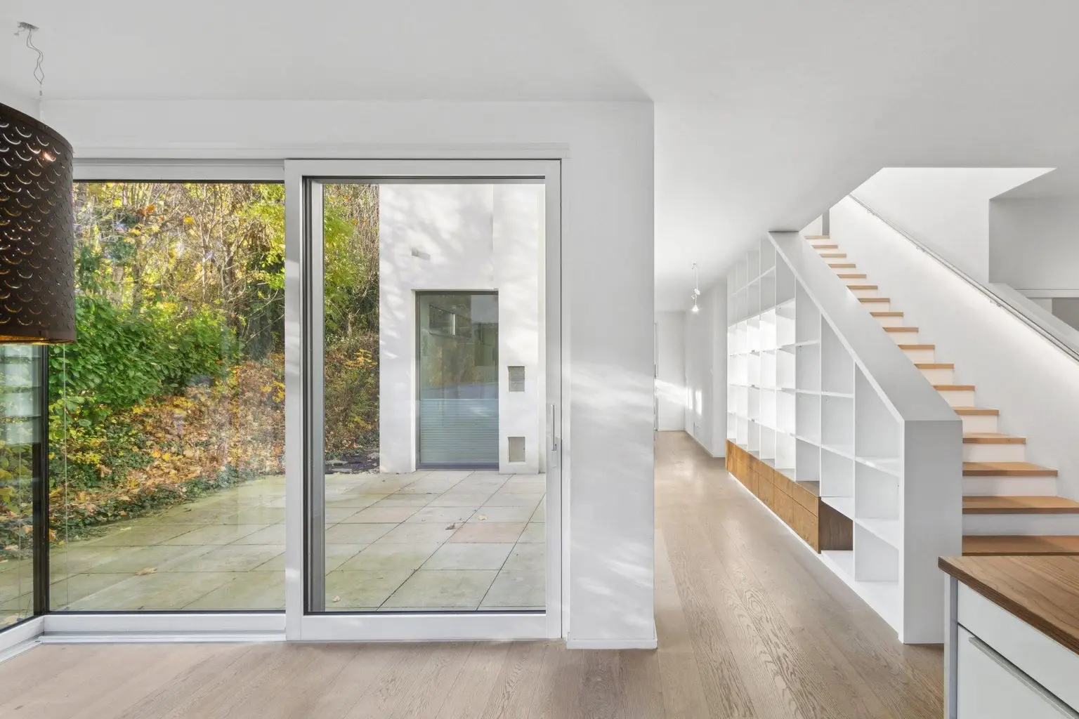 Exklusive Luxusvilla in absoluter Ruhelage mit Pool!