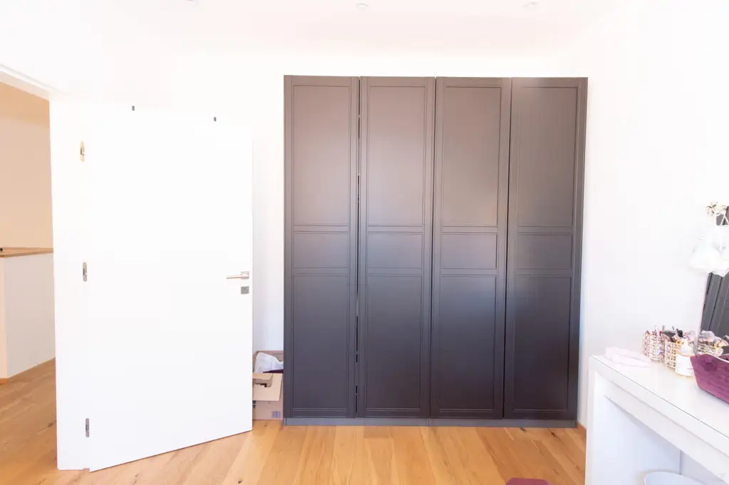 Stylisches Zuhause in Hart bei Graz – modern, bezugsbereit & neuwertig vollmöbliert