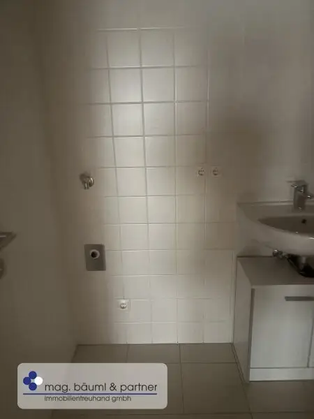 Zentral-begehbare 3 Zimmerwohnung mit Aussenfläche
