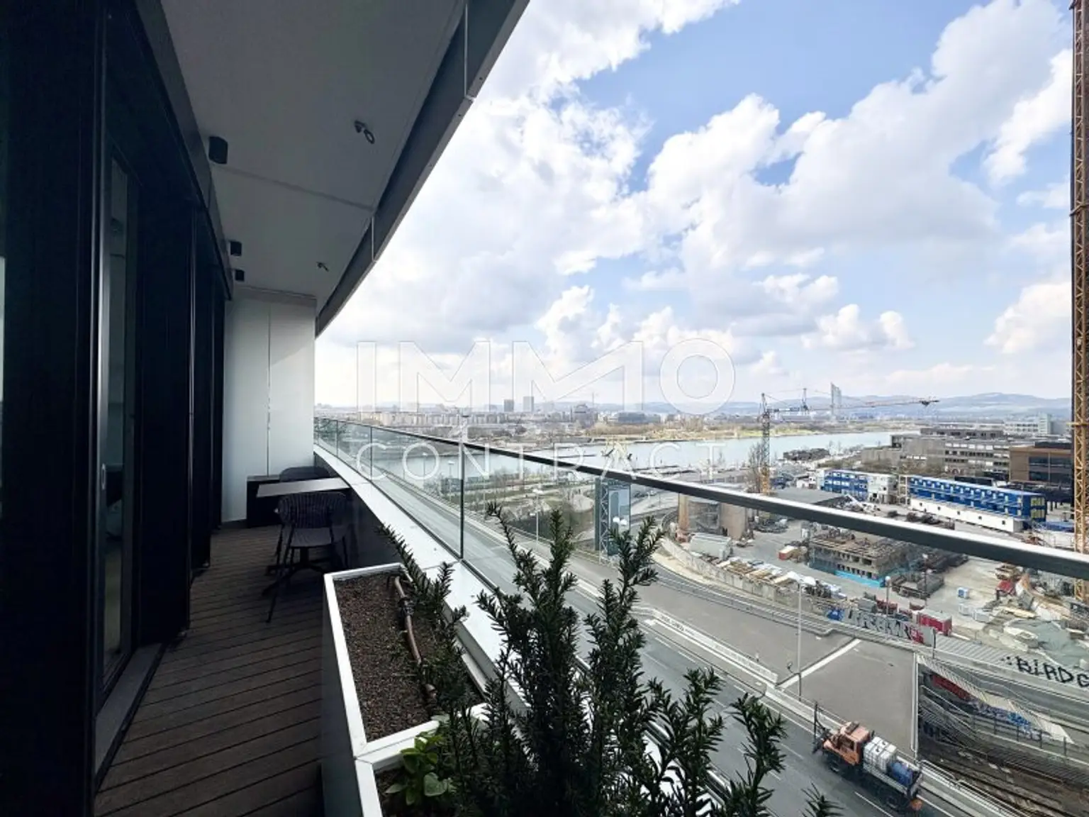 Balkon Richtung Neue Donau