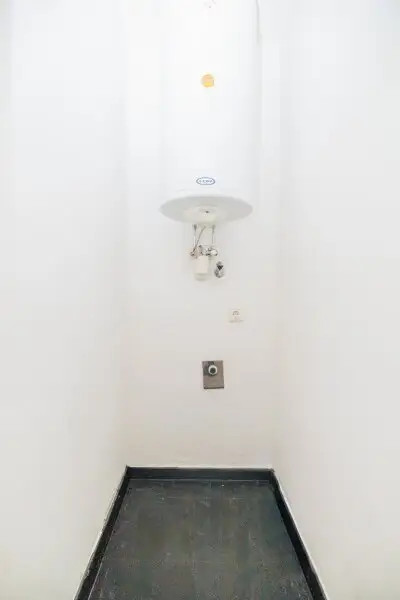 AB 01.01.2026 VERFÜGBAR I NEUE KÜCHE I BALKON  I RUHIG I BADEWANNE I LICHTDURCHFLUTET I SONNIG I ZENTRAL I HAUSTIERE WILLKOMMEN I PROJEKT WOHNEN I