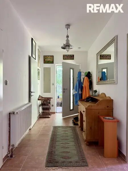 Hohe Wand - Einfamilienhaus mit 3 Wohneinheiten auf 1.100 m² Grund!