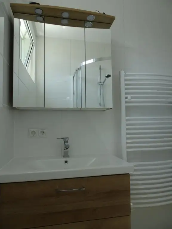 Sonnige 2,5-Zimmer-Wohnung mit Balkon und Mieter!