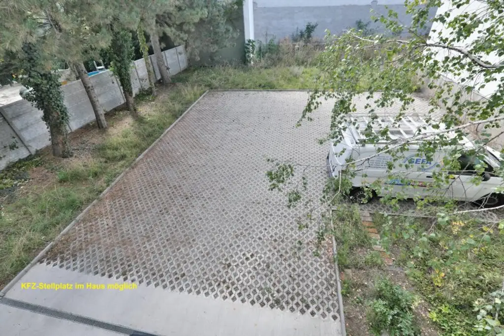 Drei UNBEFRISTETE 2 Zimmer-Wohnungen mit KFZ-Stellplatz im Haus